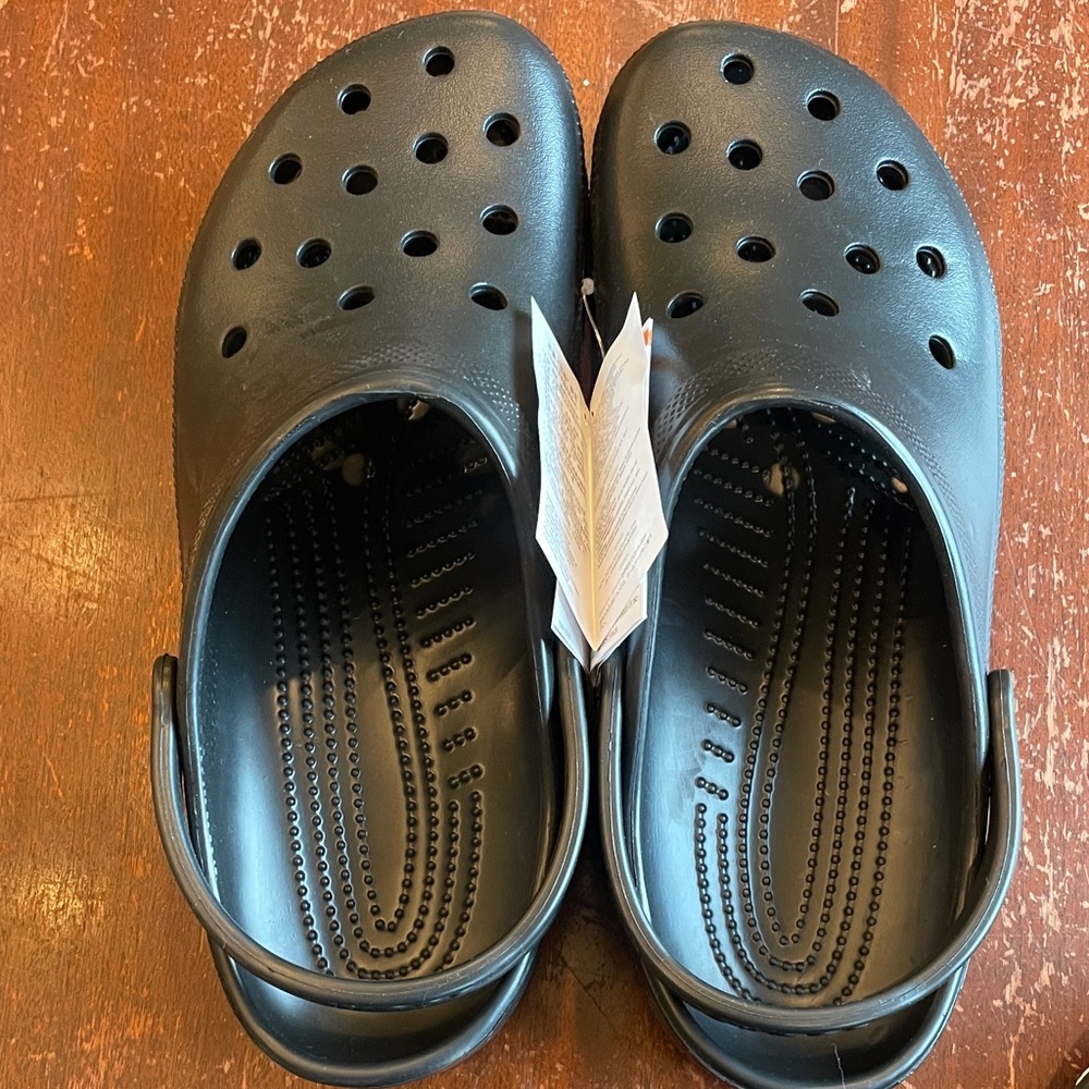 CROCS Classic Black Clogs size 13 Men’s NWT
